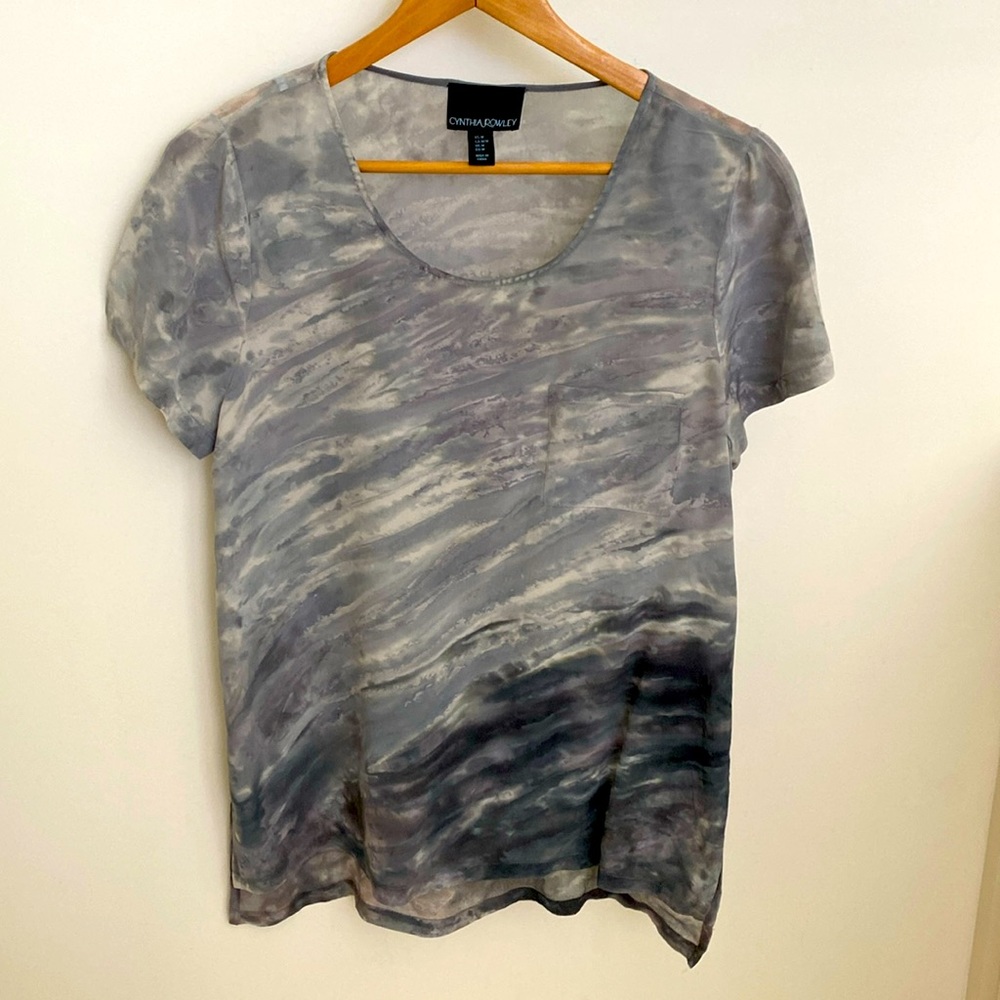 Cynthia Rowley 100% silk wome’s top